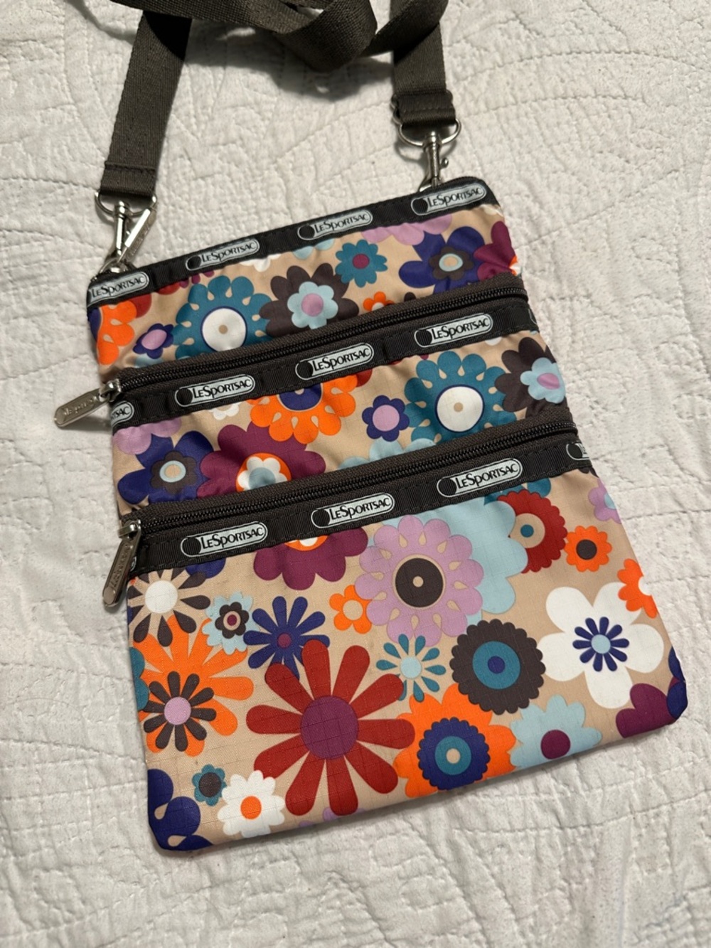 NWOT LeSportsac Kasey Crossbody Bag retro boho Floral Print